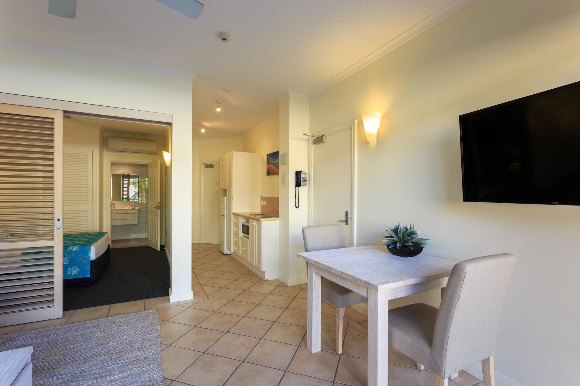Macrossan House Boutique Holiday Apartments Πορτ Ντάγκλας Εξωτερικό φωτογραφία